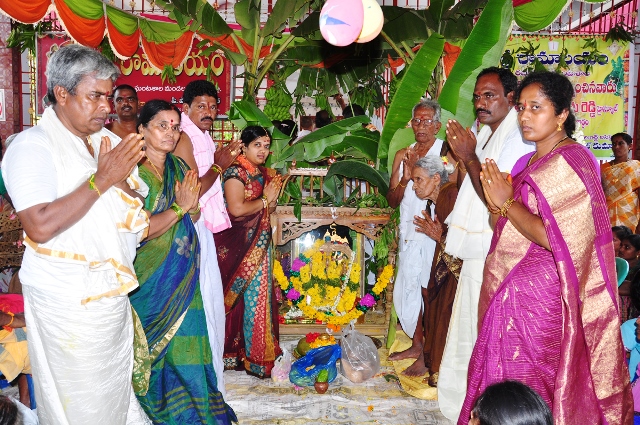ఘనంగా శ్రీరామ నవమి